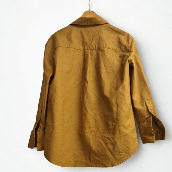 Shirt - Picture 2 of 3